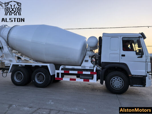 Used HOWO 371HP 6x4 Concrete Mixer Truck (RHD) for Sale in Guyana