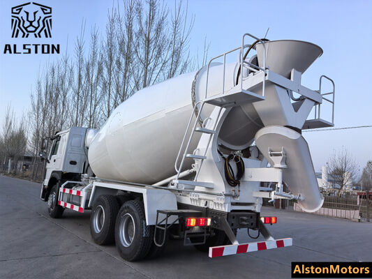 Used HOWO 371HP 6x4 Concrete Mixer Truck (RHD) for Sale in Guyana