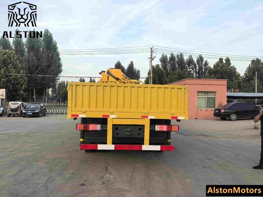 Used HOWO 8x4 Crane Truck with 12 Ton XCMG for Sale in Ghana (371HP LHD)