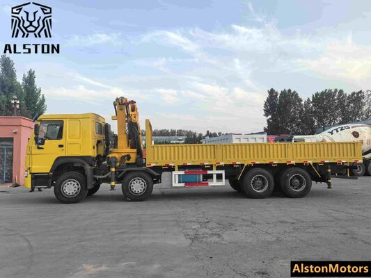 Used HOWO 8x4 Crane Truck with 12 Ton XCMG for Sale in Ghana (371HP LHD)