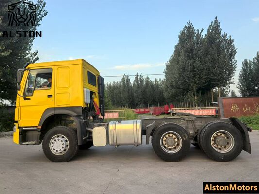 Used Sinotruk Howo 6x4 Tractor Truck for Sale in Ghana