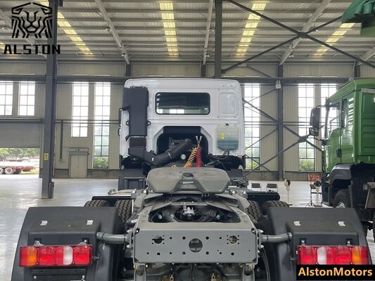 Used HOWO 6x4 400HP Tractor Truck Euro 2 for Sale in Togo