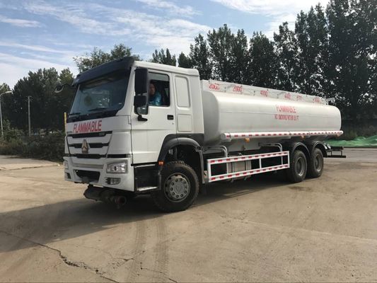 Sinotruk Howo 20000L Diesel Fuel Tanker Truck , 6000 Gallon Tanker Truck