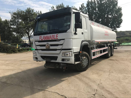 20000 Liters Diesel Fuel Tanker Truck , 6x4 Howo Fuel Tanker Truck