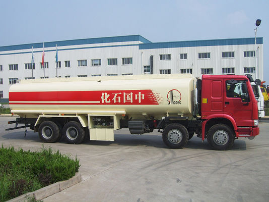 Heavy Duty 8x4 20000L 30000L Fuel Oil Tanker Truck Big Capacity