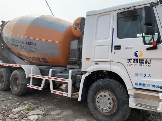 CCC Used Howo Trucks , 10M3 Second Hand Concrete Mixer Trucks